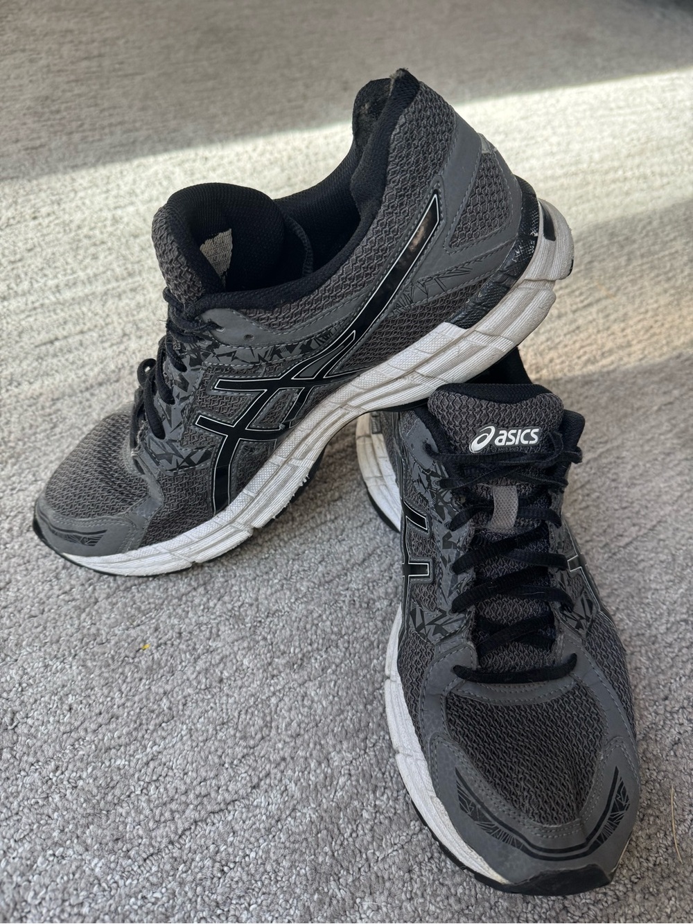 Asics Dark Gray Mesh Running Shoes with White Sole - Picture 2 of 7